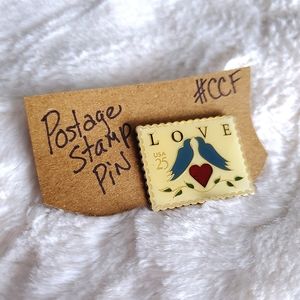Vintage 89' Love Birds Stamp Enamel Pin